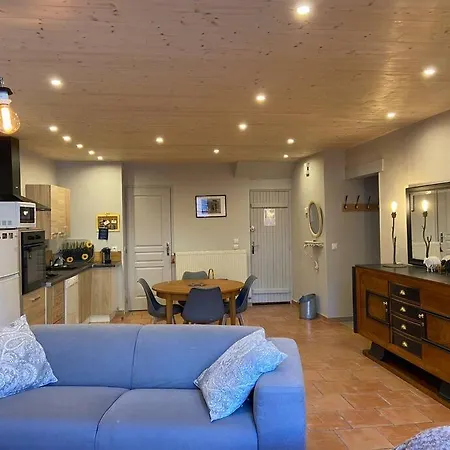 Le Petit Luxembourg Apartment
